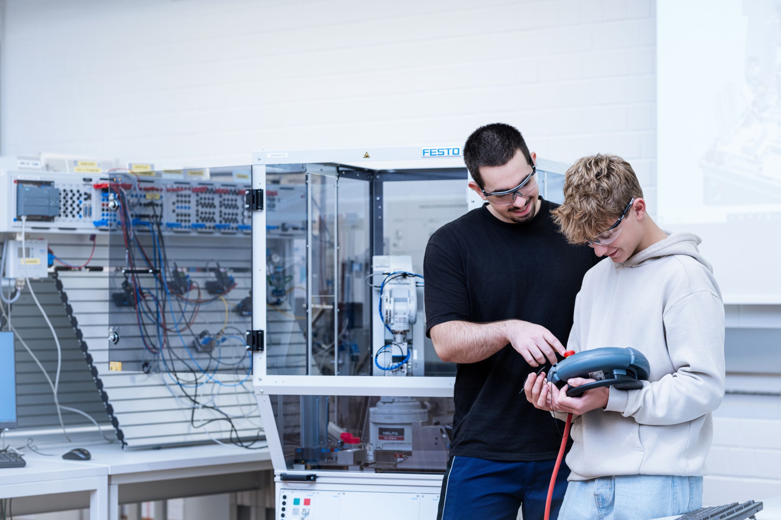 Header Industriemechaniker/in